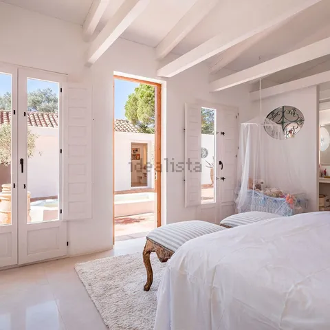 Haus 350 m² in Marbella