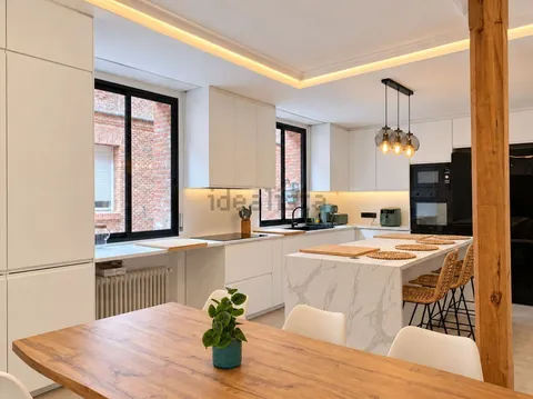 Room for rent, Madrid (4/24)
