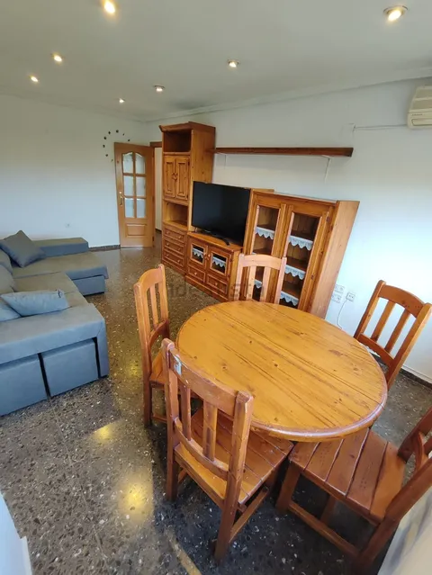 Квартира 90 м² в Macastre