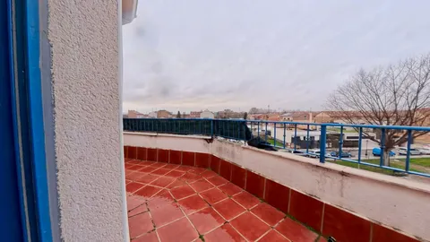 Habitació de lloguer, Alovera