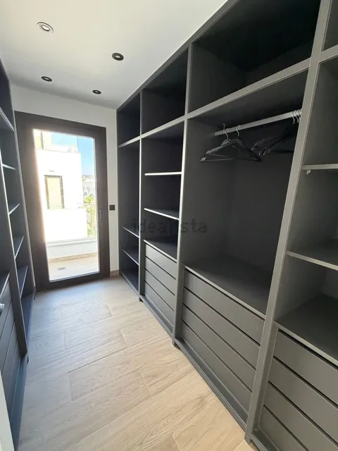 Maison 321 m² à Finestrat