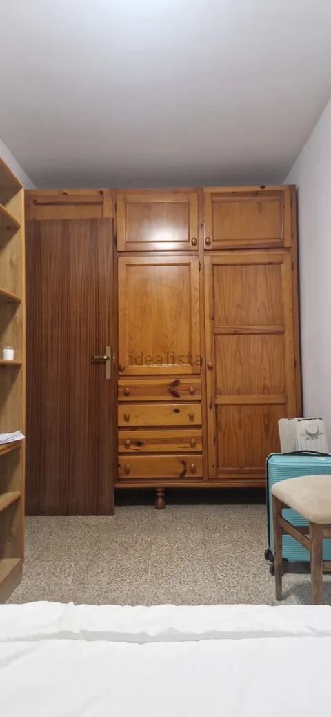 Habitació de lloguer, Badalona (2/2)
