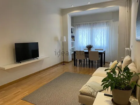 Pis de 77 m² a València