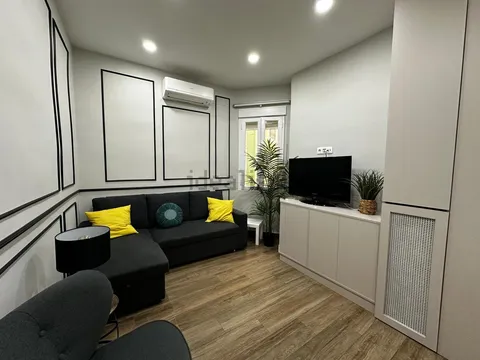 Flat 70 m² in Madrid (3/27)