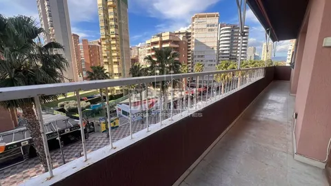 Wohnung 180 m² in Benidorm