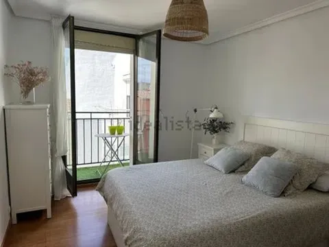 Appartement 100 m² à Logrogne