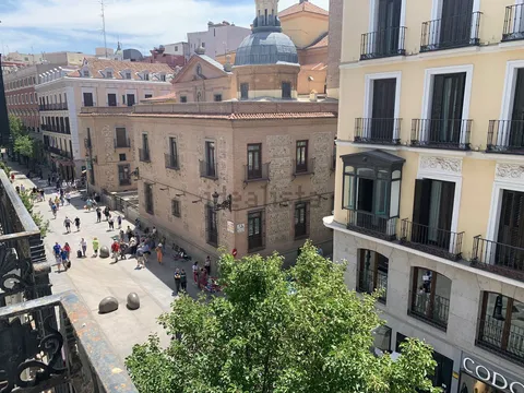Habitació de lloguer, Madrid