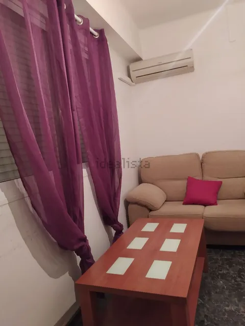 Habitació de lloguer, Almeria