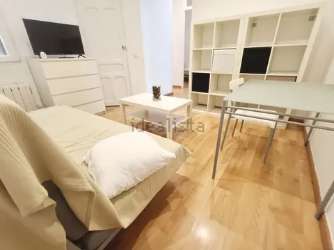 Wohnung 67 m² in Madrid