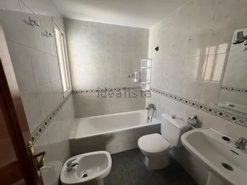 House 223 m² in Huétor Vega
