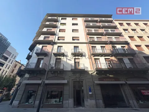 Appartement 74 m² à Pampelune