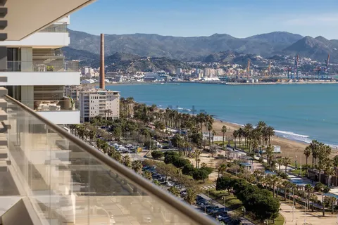 Wohnung 248 m² in Málaga