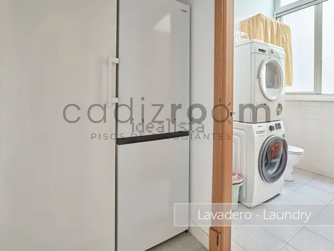 Room for rent, Cádiz