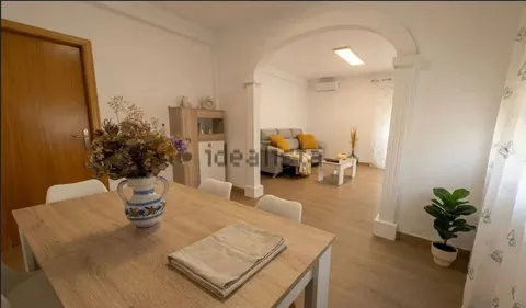 Wohnung 80 m² in San Cristóbal de La Laguna