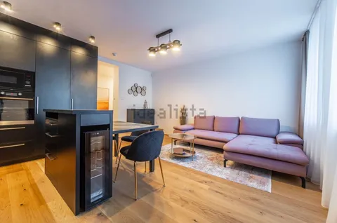 Pis de 94 m² a Madrid