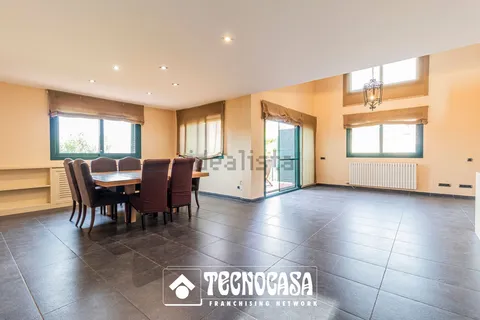 Будинок 471 м² у Sant Cugat del Vallès