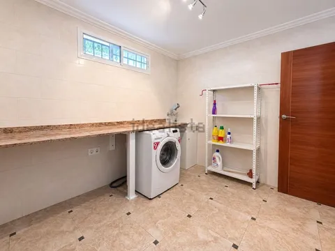 Casa de 387 m² a Torrevella