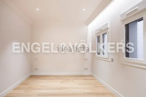 Wohnung 217 m² in Madrid