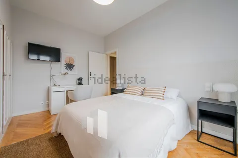 Кімната в оренду, Madrid