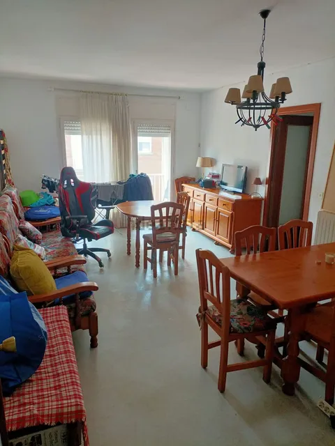 Habitació de lloguer, Girona