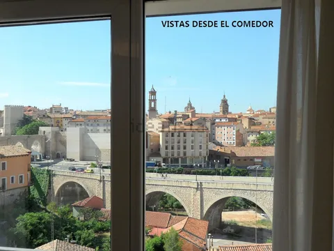 Piso de 58 m² en Teruel (2/10)