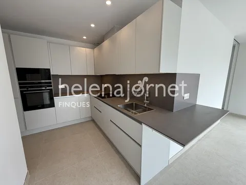 Pis de 104 m² a Palamós (2/12)