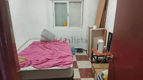 Кімната в оренду, Granada