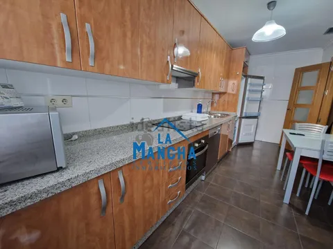 Appartamento 101 m² a Albacete