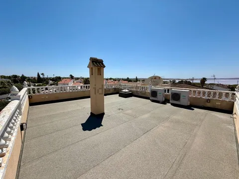 Casa de 387 m² a Torrevella