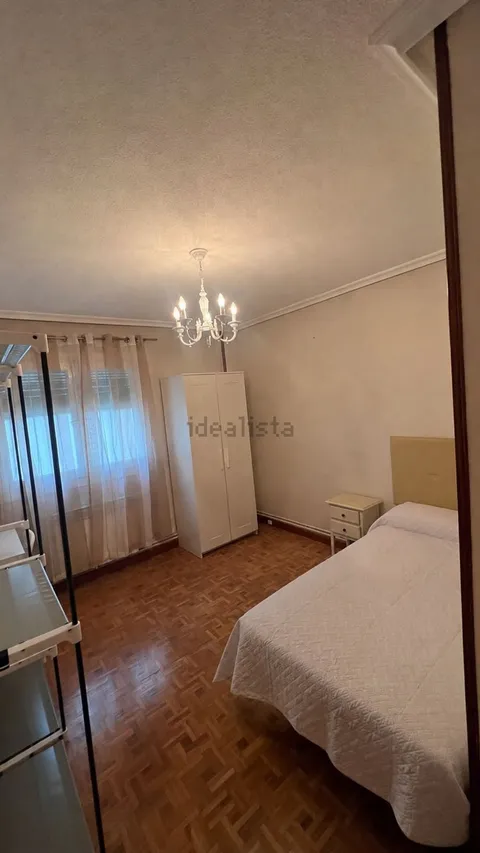 Zimmer zur Miete, Burgos (3/7)
