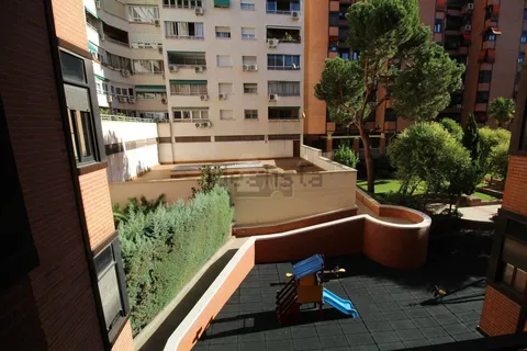 Wohnung 170 m² in Madrid