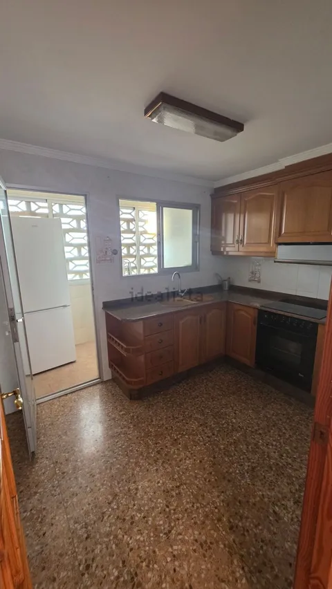 Habitació de lloguer, l'Alcúdia de Crespins (2/8)