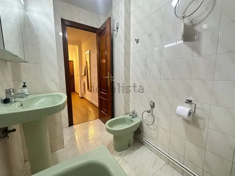 Wohnung 80 m² in Santiago de Compostela