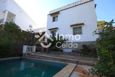 Casa 136 m² a Chiva