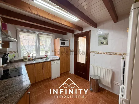 Moradia 200 m² em Voto