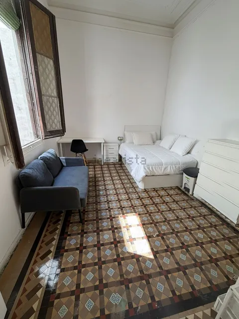 Habitació de lloguer, Barcelona (2/14)