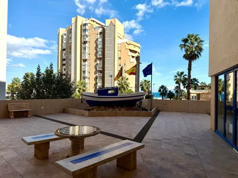 Pis de 80 m² a Calp (4/18)