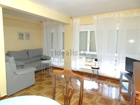 Pis de 106 m² a Gijón