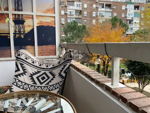 Кімната в оренду, Madrid