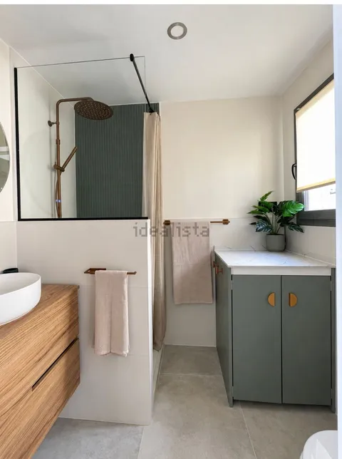 Flat 100 m² in Madrid