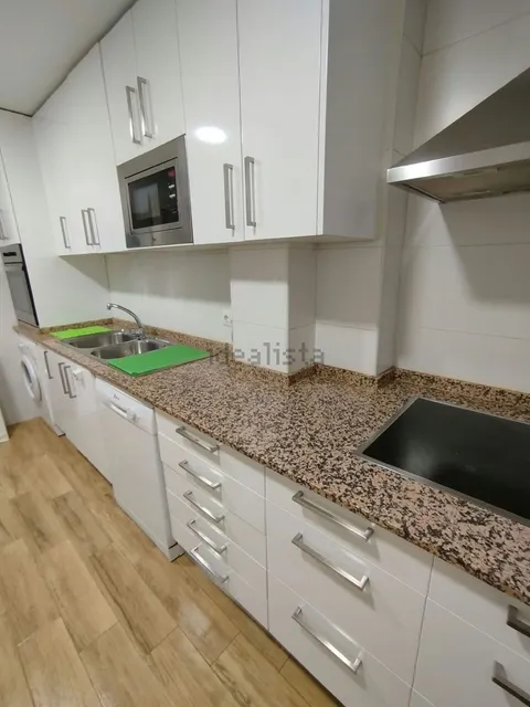 Wohnung 122 m² in Ávila