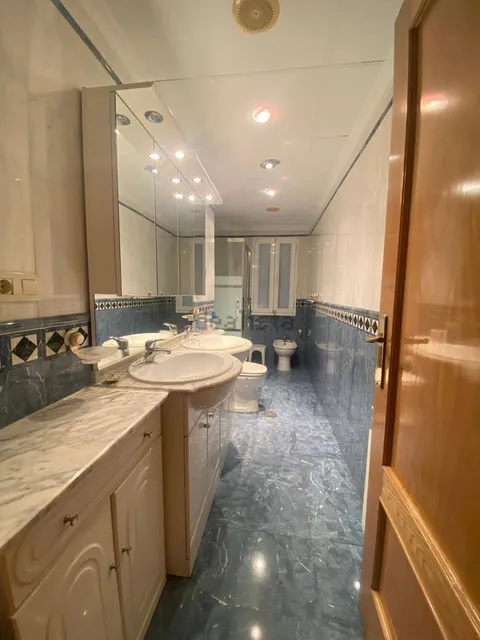 Квартира 130 м² в Granada