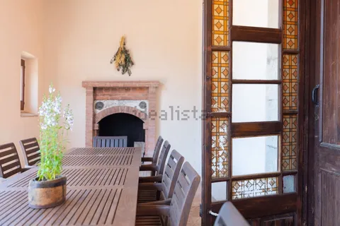 Pis de 950 m² a Bordils