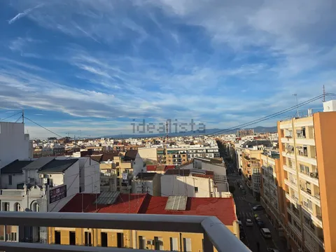 Pis de 90 m² a València