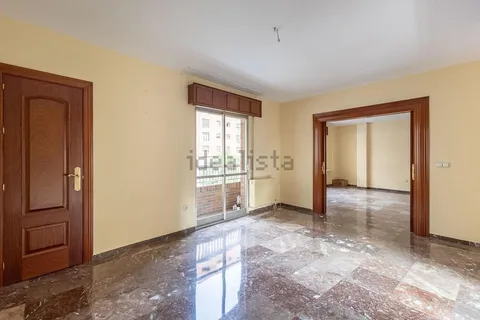 Pis de 130 m² a Granada (4/23)