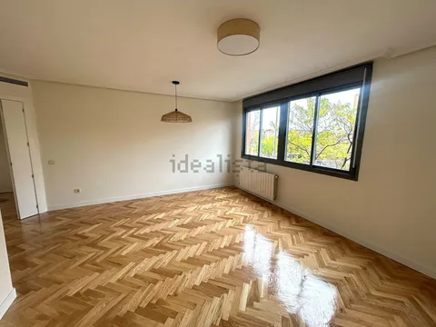 Appartamento 142 m² a Madrid