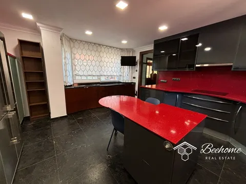 Casa de 350 m² a Gavà