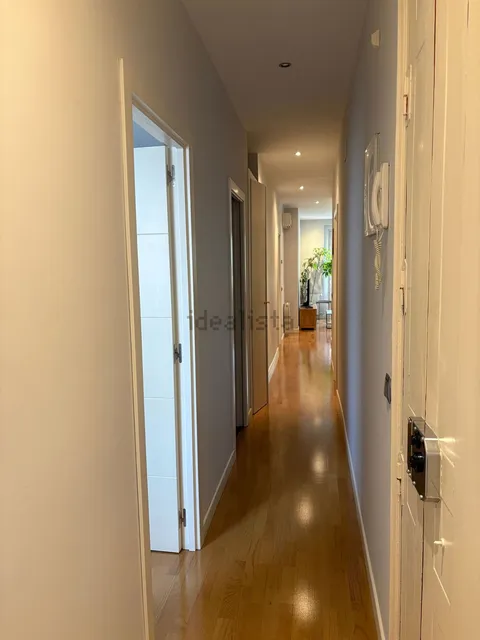 Wohnung 92 m² in Madrid