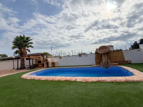 Casa de 80 m² a Oriola