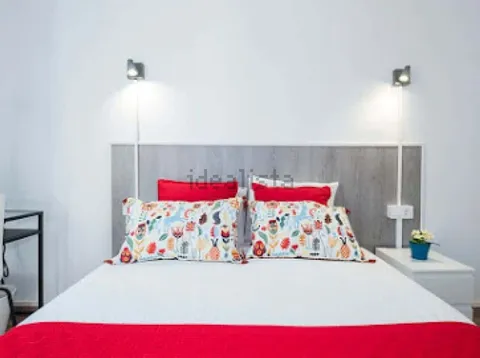Room for rent, Barcelona